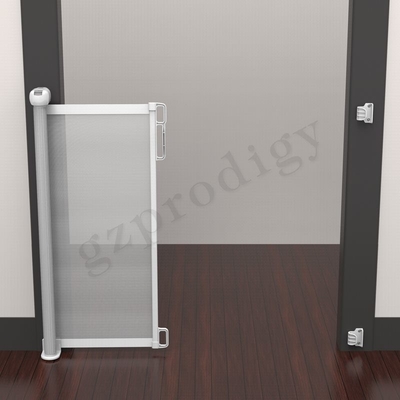 OEM Lichtgewicht Verlengbaar Openlucht Intrekbaar Mesh Pet Gate For Stairs