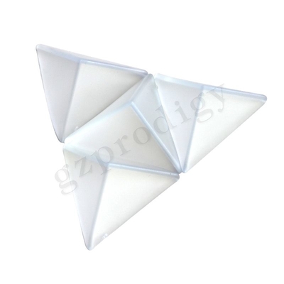 Afneembare Plastic de Randwacht 33x33x20mm van pvc voor Lijsthoek