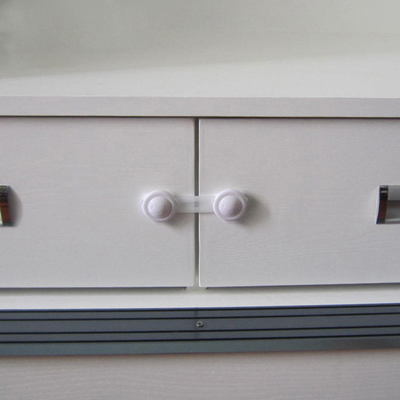 Multifunctionele Zelfklevende Plastic van het het Slot Witte Kabinet van de Babyveiligheid de Ladeklink